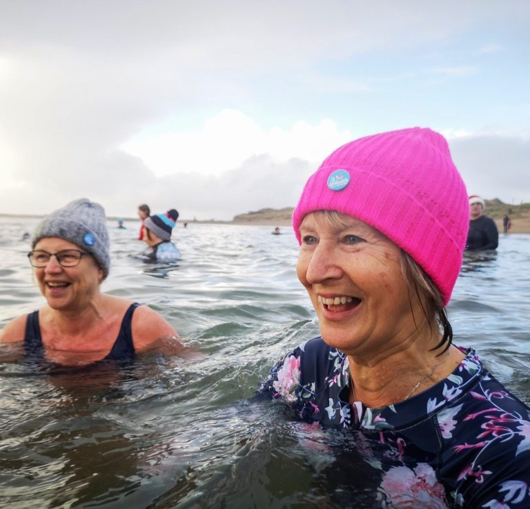 Group_swimming_stirling open_water_coaching